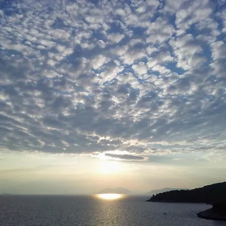House On Punta Vela Luka