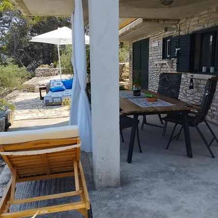 House On Punta Vela Luka