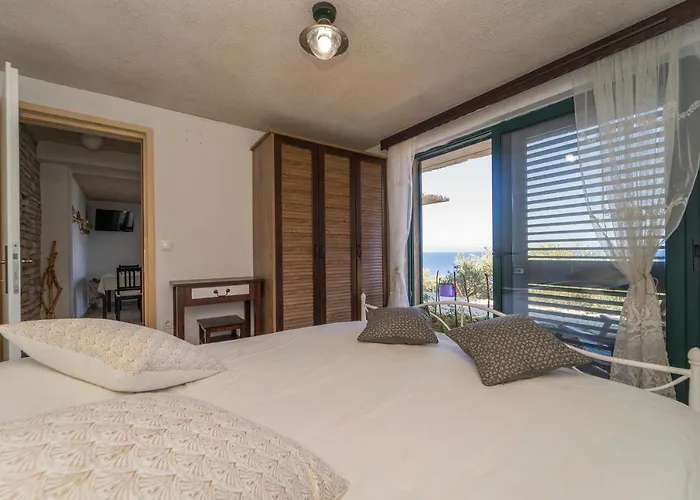 House On Punta Vela Luka